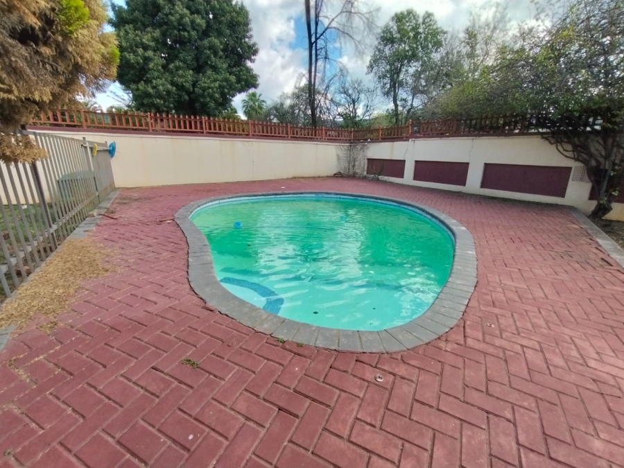 3 Bedroom Property for Sale in Geelhoutpark North West